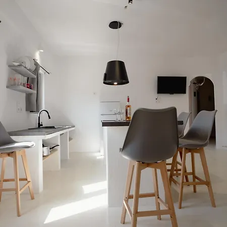 Saint Barbara Luxury بيت للعطل Dhragoulas